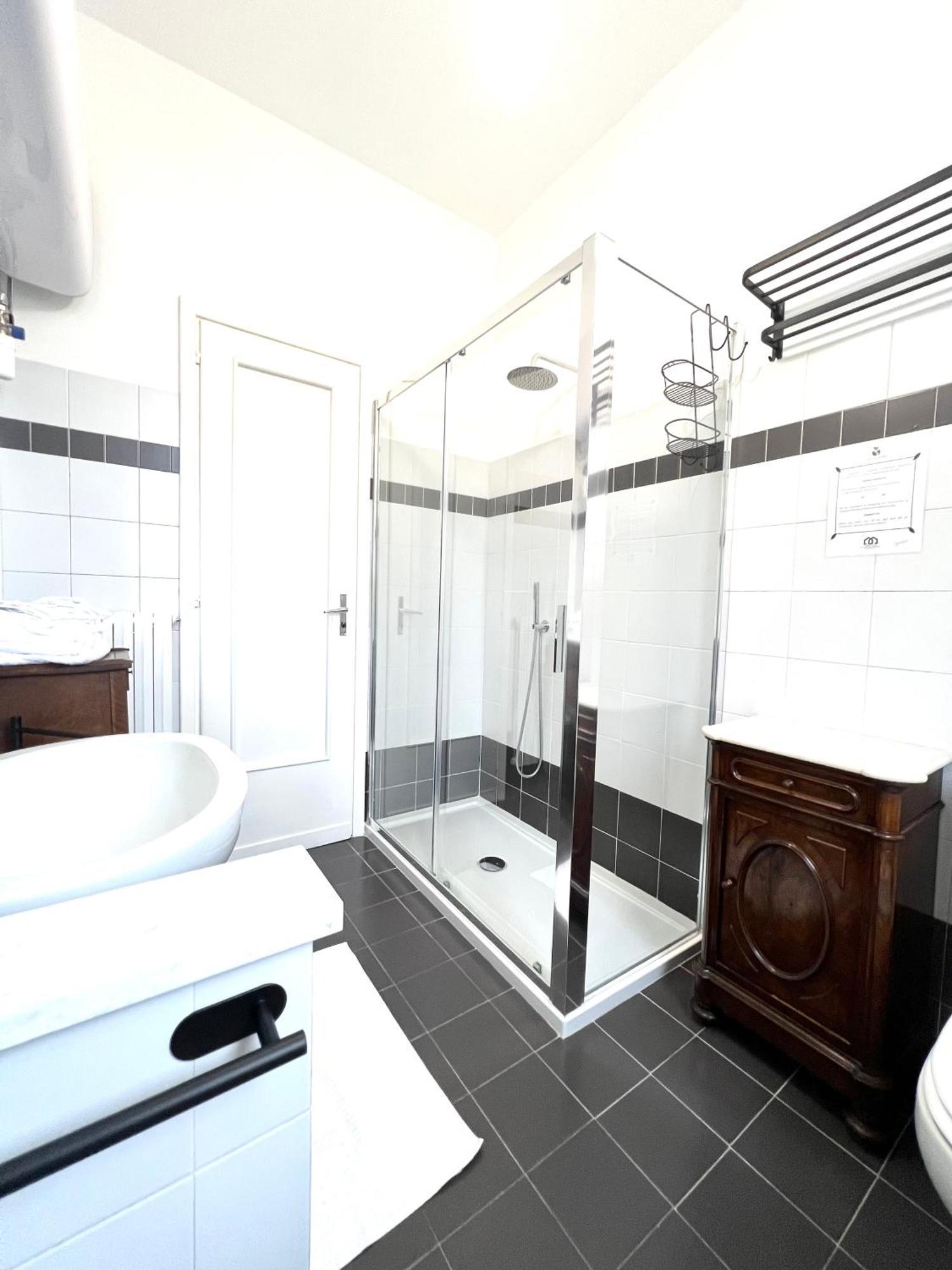 Comecasa Near Piazza Vittorio 2 Bedrooms Turin Exterior photo